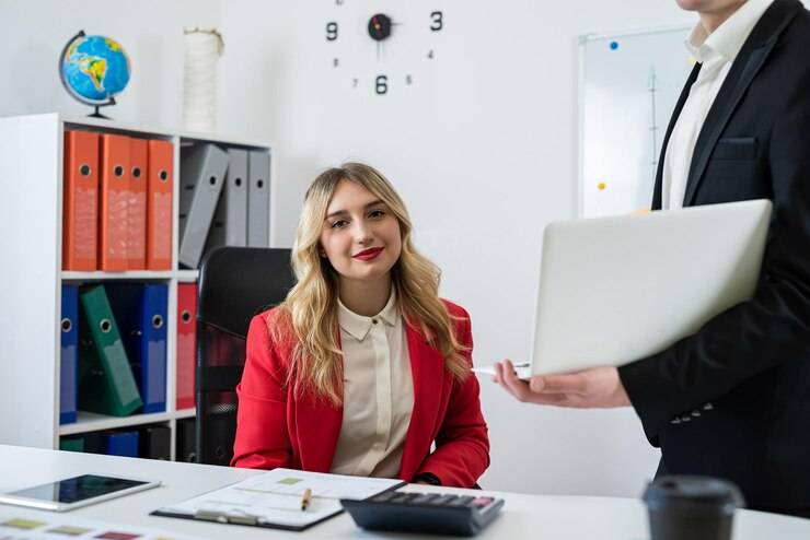 Обязанности менеджера по работе с клиентами