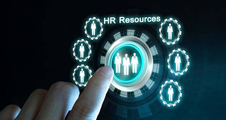 Управление персоналом и роль HR